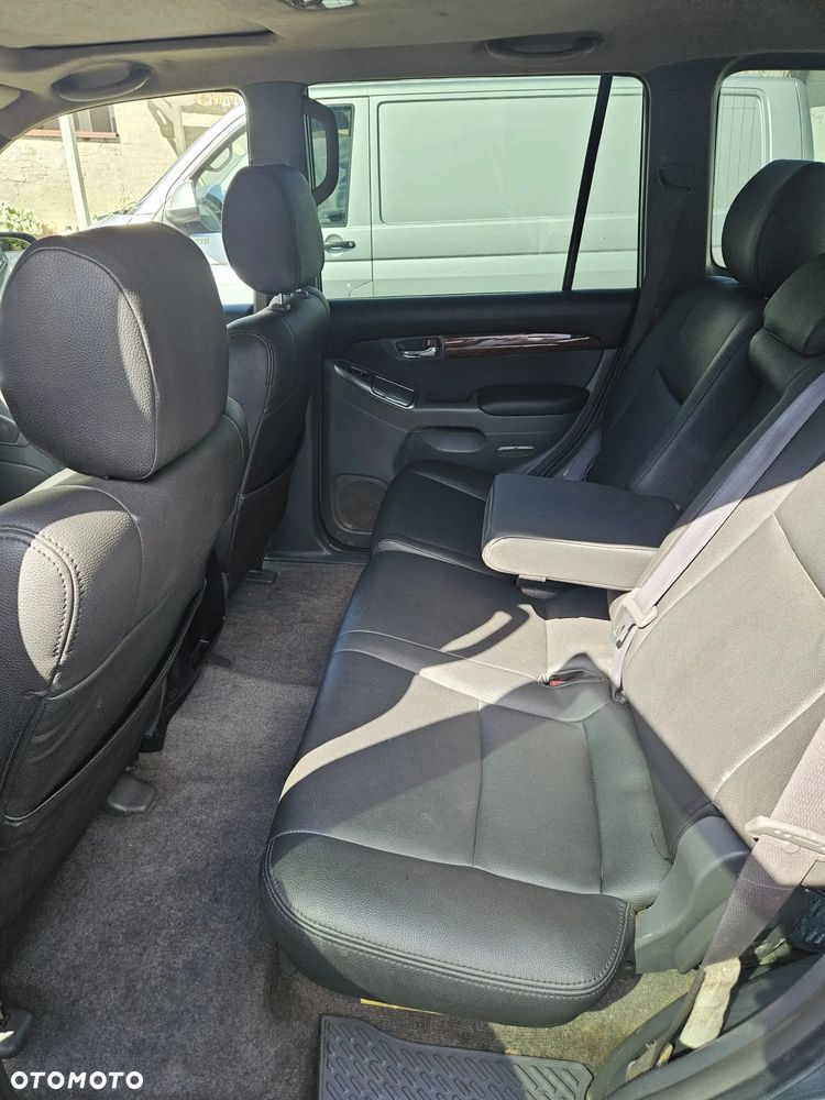 Toyota Land Cruiser 3.0 D Luna - 10