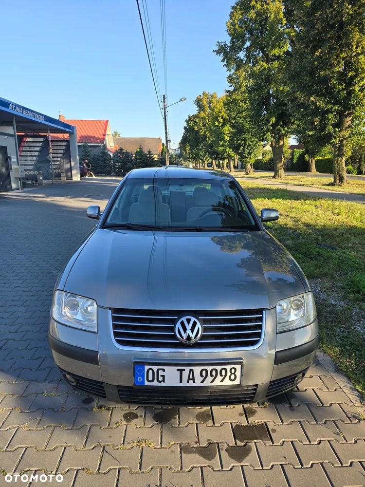 Volkswagen Passat 2.0 Comfortline - 3