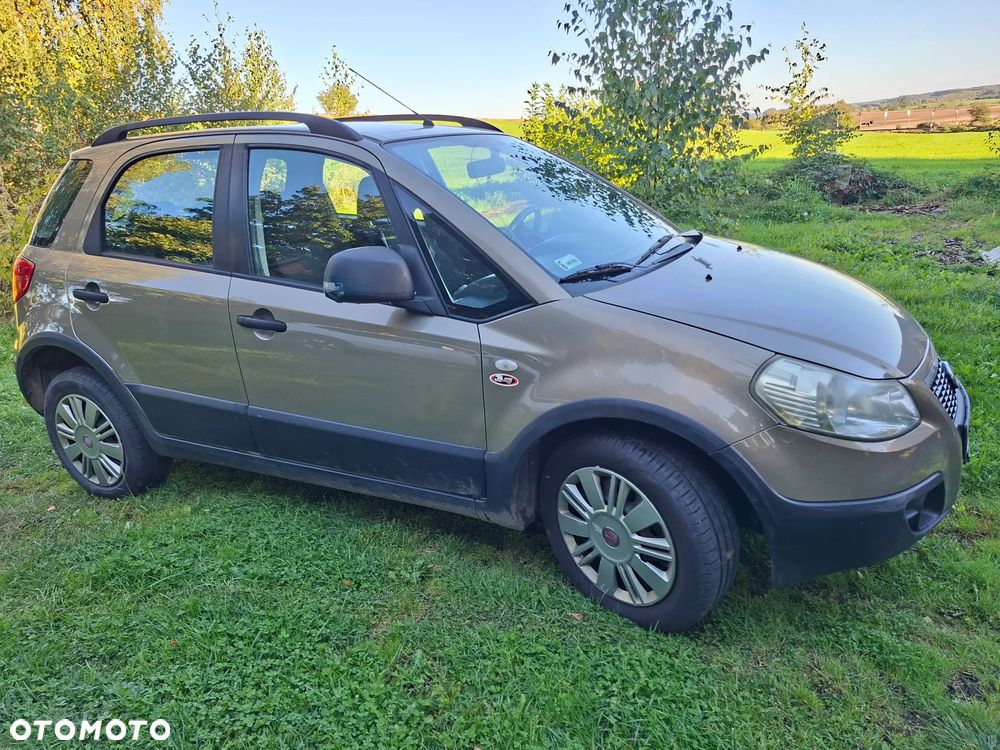 Fiat Sedici - 2