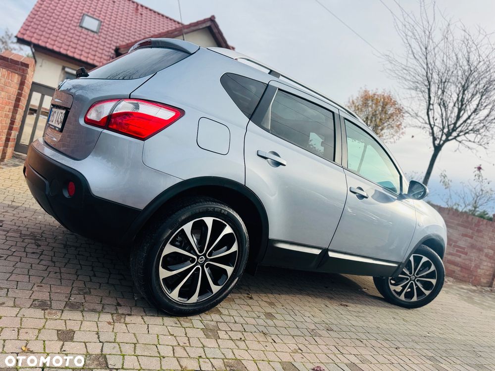 Nissan Qashqai 1.6 Tekna - 2