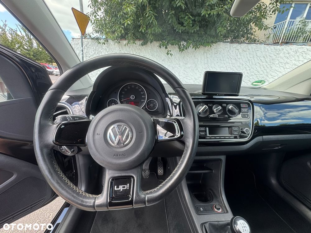 Volkswagen up! black - 5