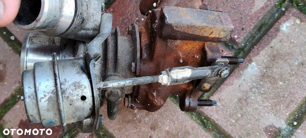 Turbosprężarka 2.0 dci Opel Vivaro Renault Trafic 762785-3 Garrett - 10