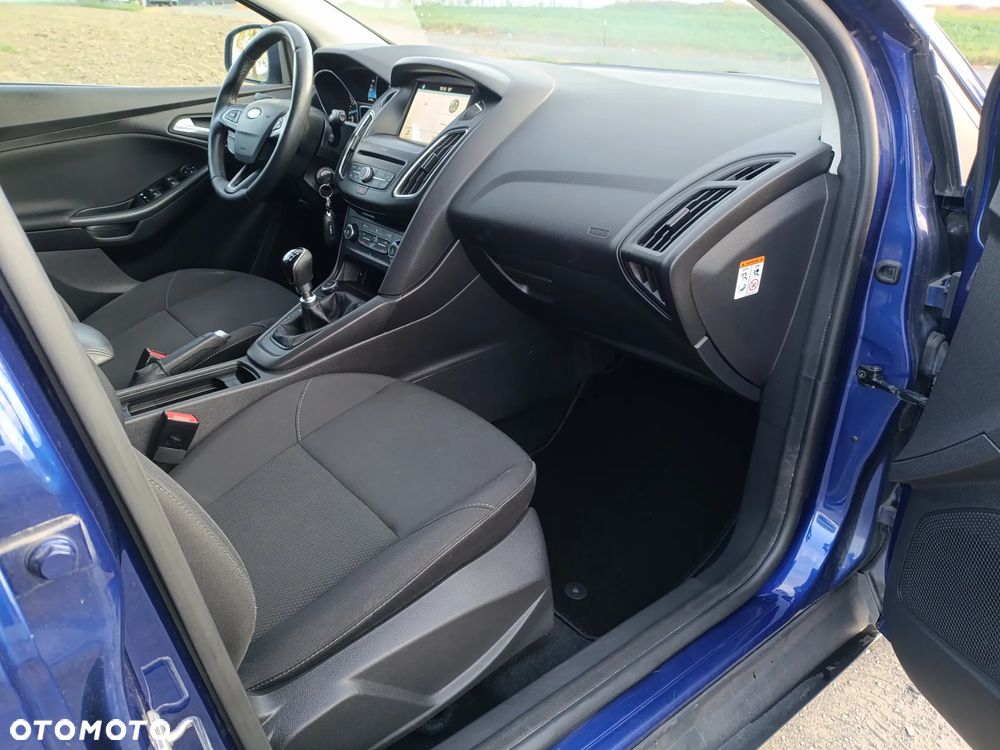 Ford Focus 1.0 EcoBoost SYNC Edition ASS - 6