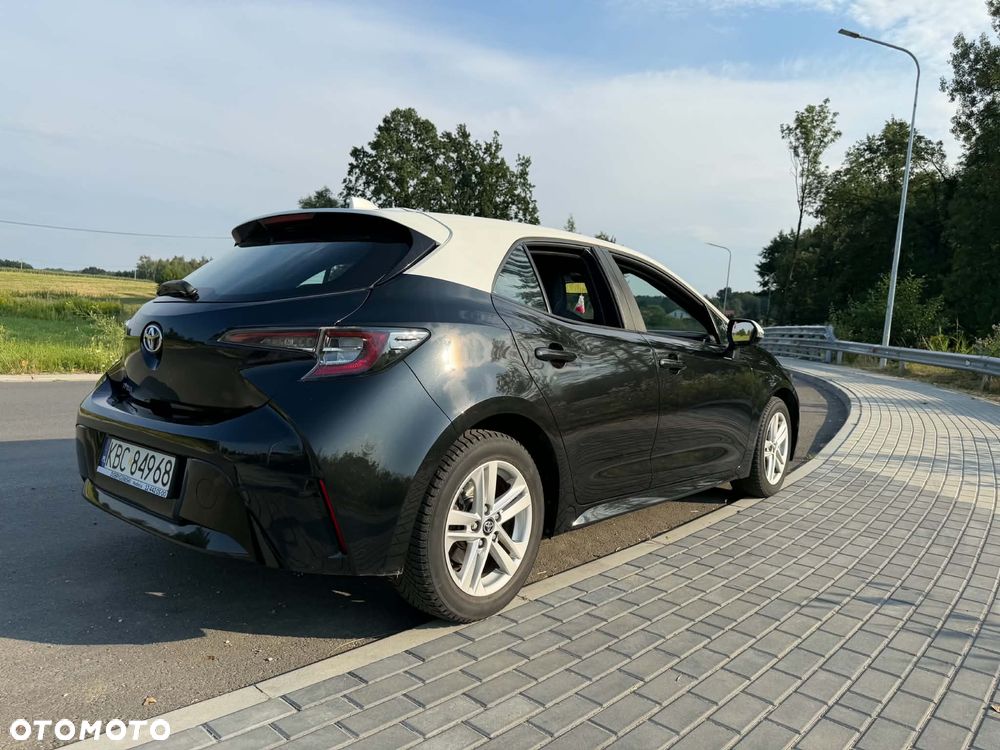 Toyota Corolla - 3