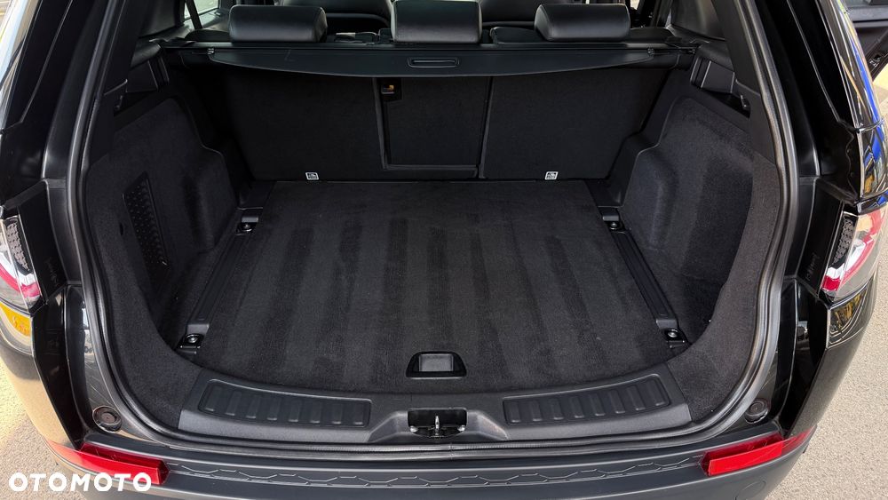 Land Rover Discovery Sport TD4 HSE Luxury - 41