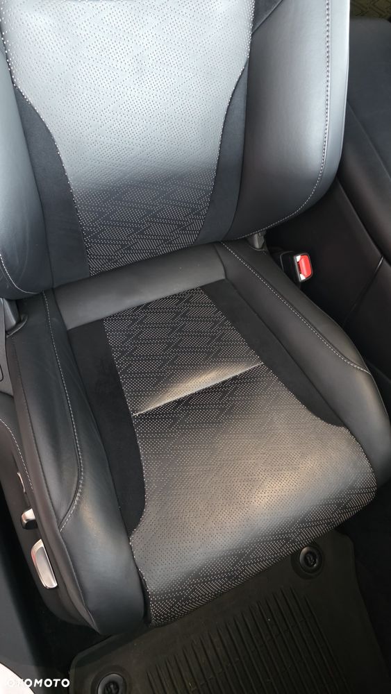 Lexus LS - 14