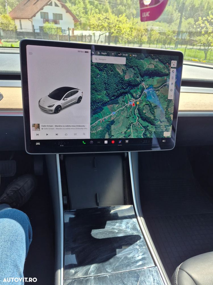 Tesla Model 3 - 16
