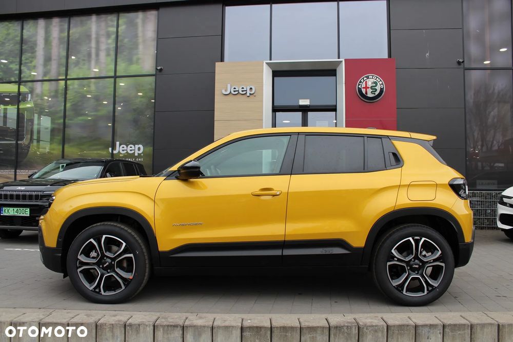 Jeep Avenger 1.2 T3 mHEV Summit FWD eDCT6 - 4