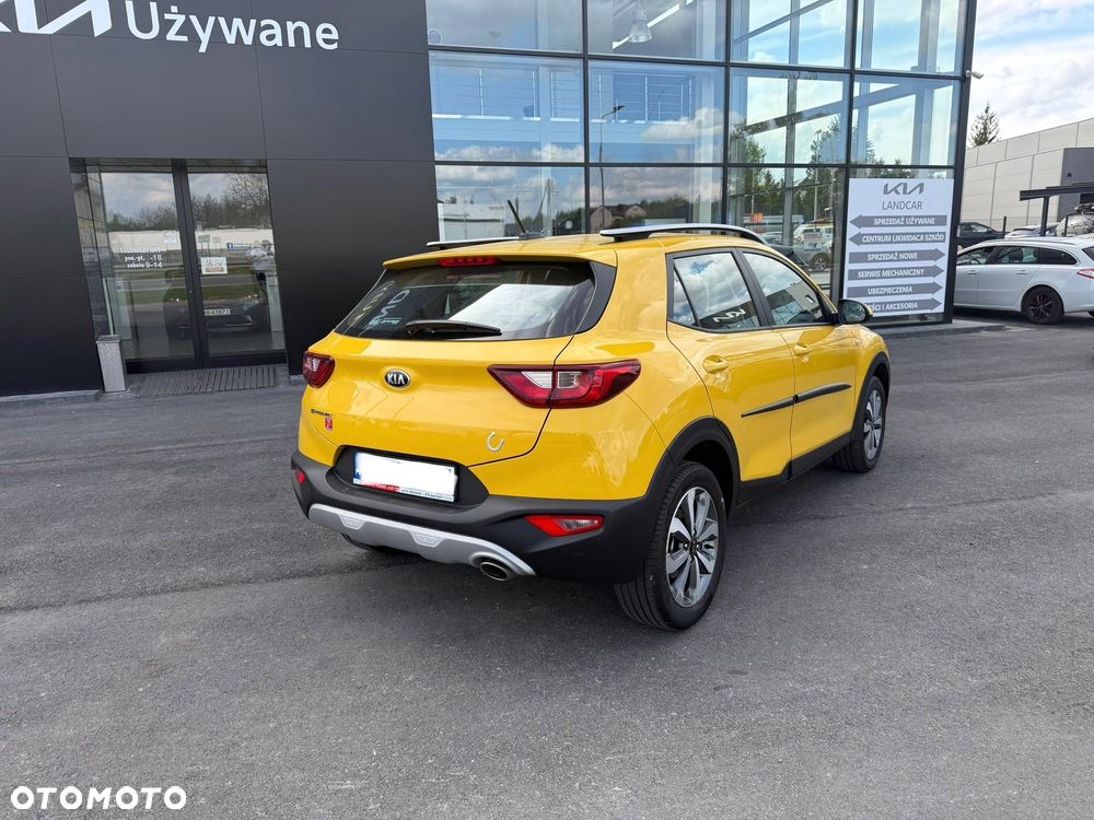 Kia Stonic 1.2 L - 5