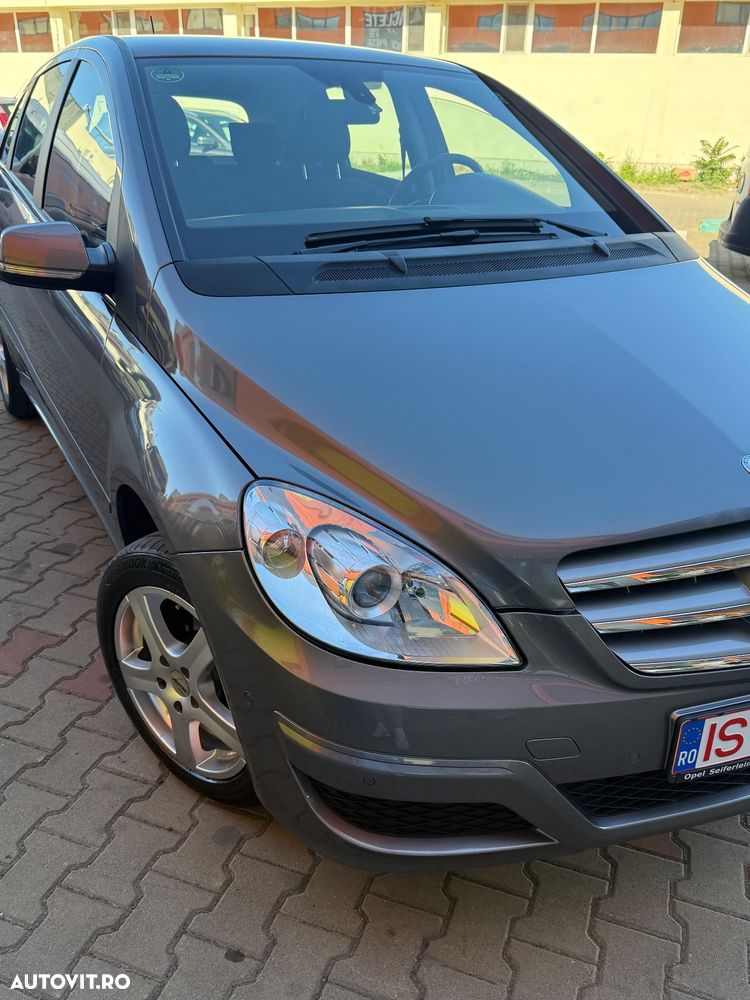 Mercedes-Benz B 200 Autotronic Special Edition - 17