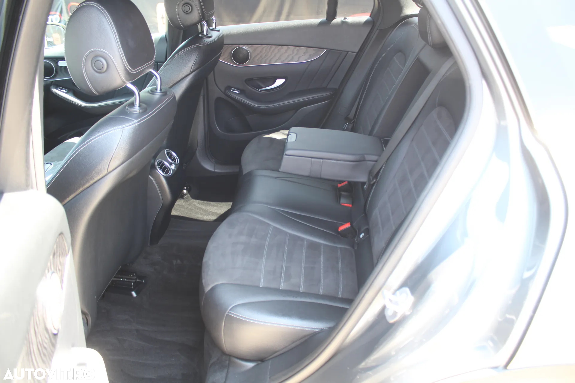 Mercedes-Benz GLC 220 d 4MATIC - 19