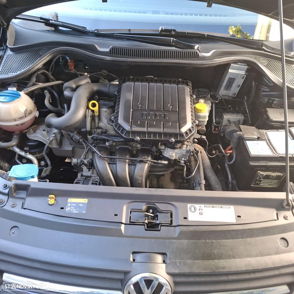 VW Polo 1.0 Confortline - 2
