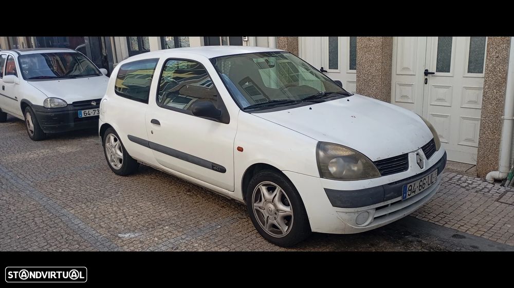 Renault Clio 1.5 dCi S - 1