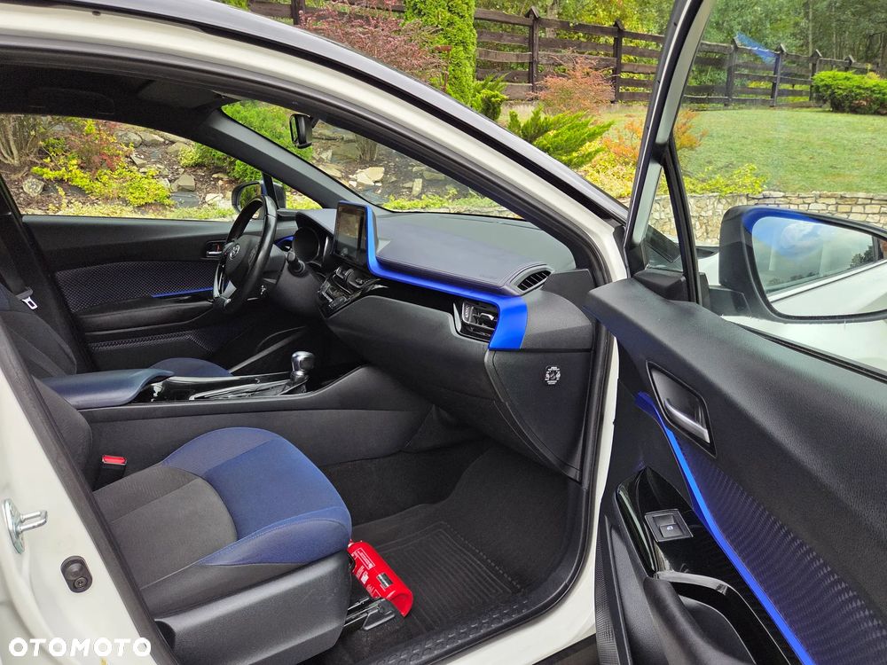 Toyota C-HR Style Selection - 18