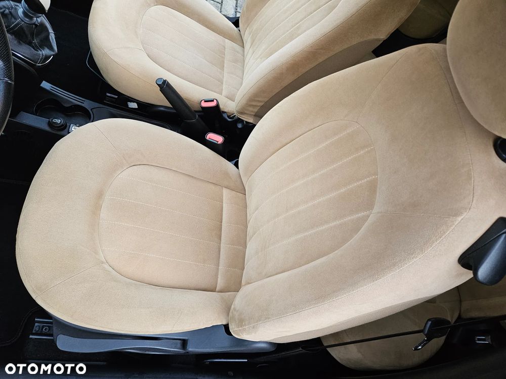 Lancia Ypsilon 1.4 8V Platino (4 os.) - 15