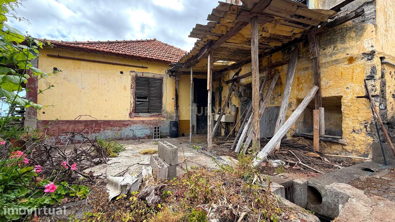 Moradia Tradicional para Recuperar com 2.300m² de Terreno | Livramento - Grande imagem: 5/12