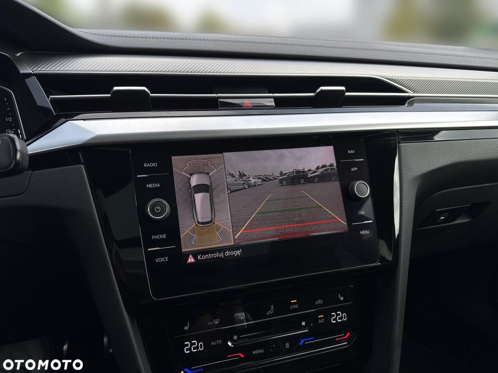 Volkswagen Arteon 2.0 TSI R-Line DSG - 24