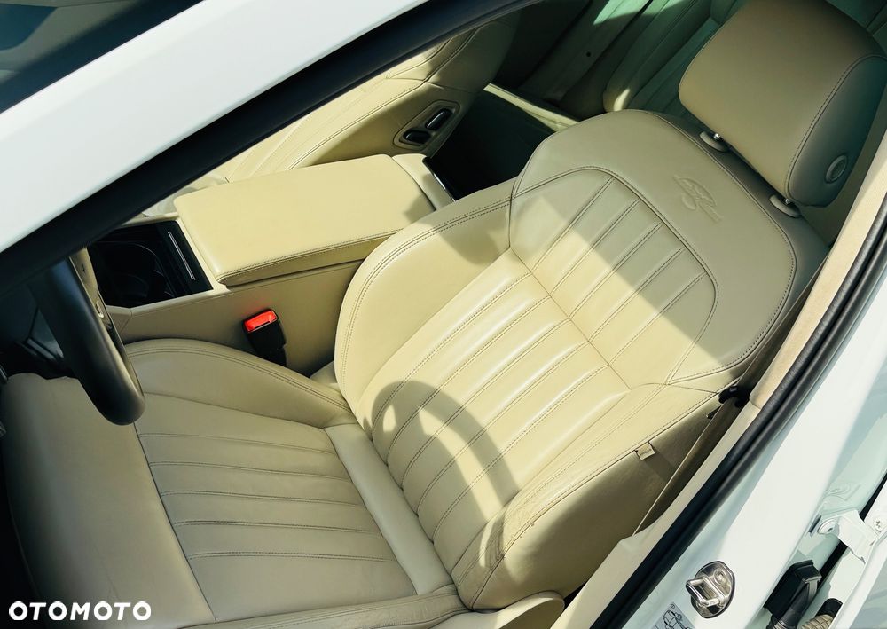 Skoda Superb 2.0 TDI 4x4 L&K DSG - 13