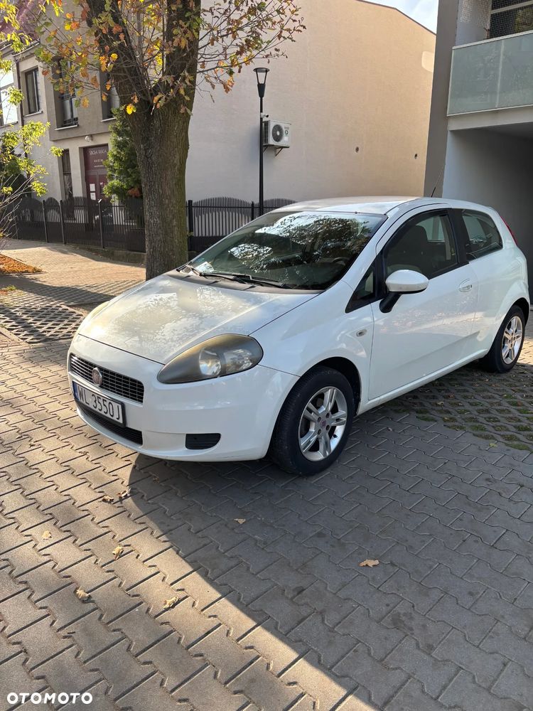 Fiat Grande Punto 1.4 8V Active - 18