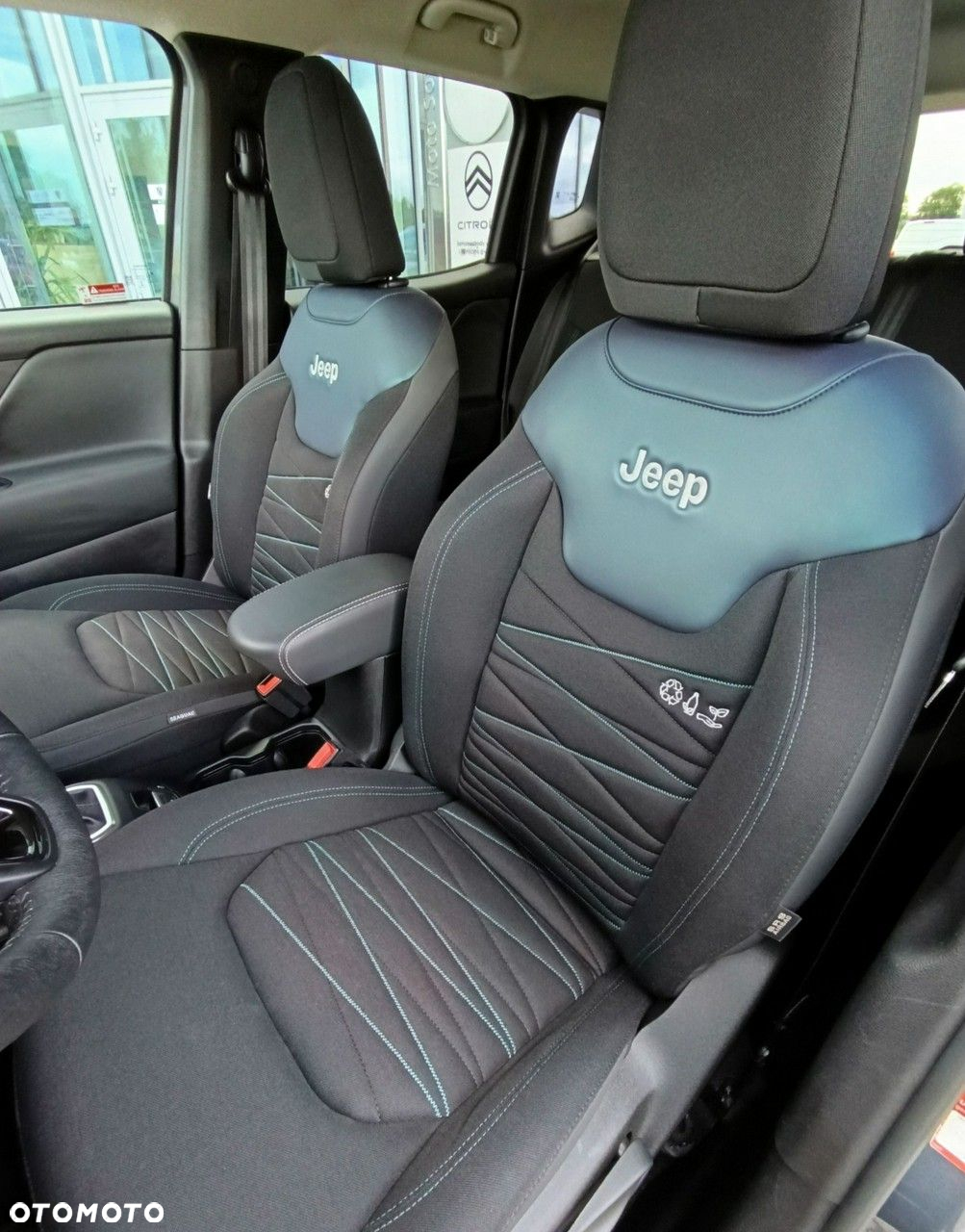 Jeep Renegade 1.5 T4 mHEV Upland FWD S&S DCT - 10