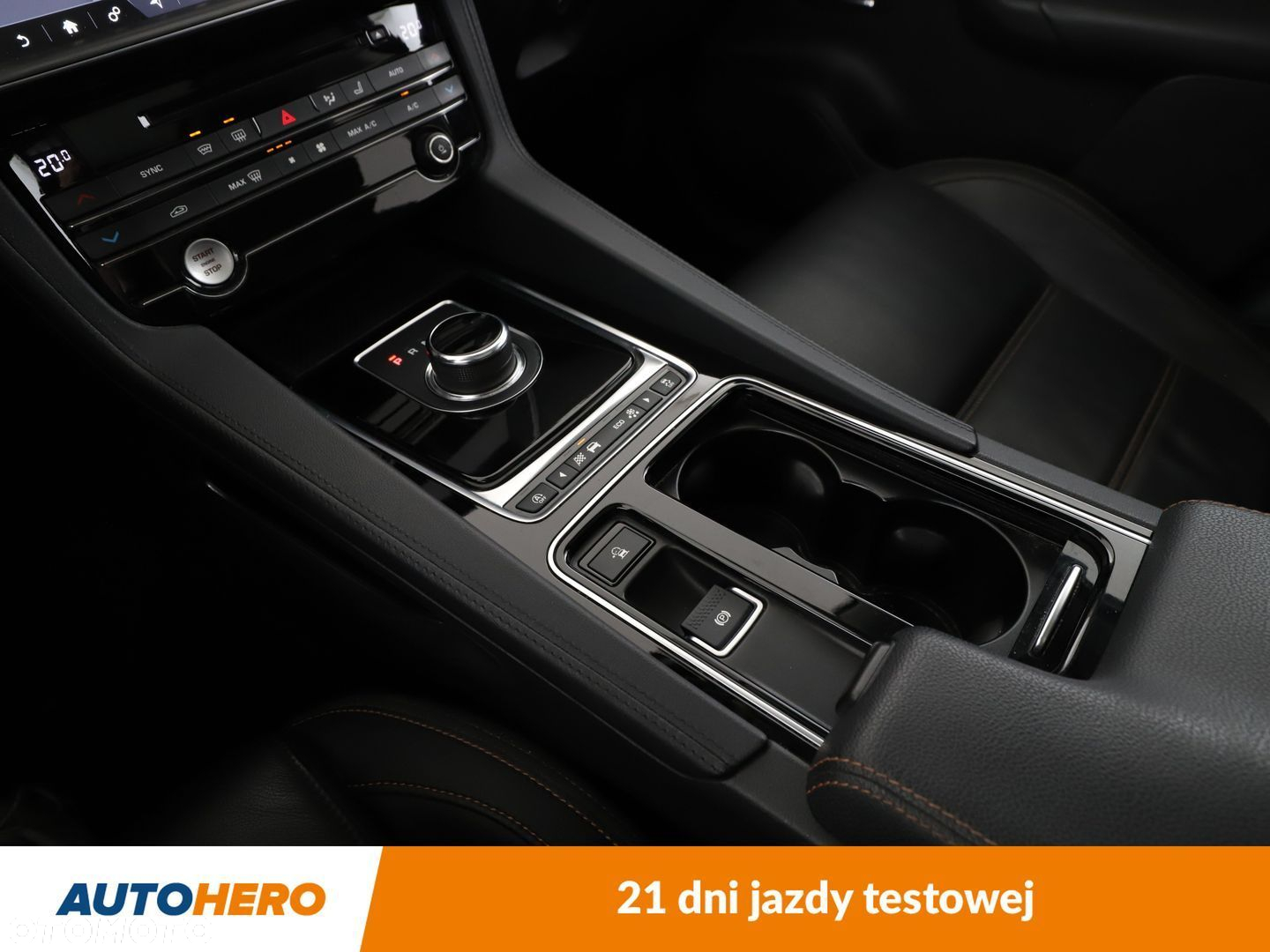 Jaguar F-Pace 2.0 i4D AWD Prestige - 27