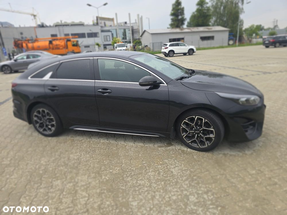 Kia ProCeed - 4