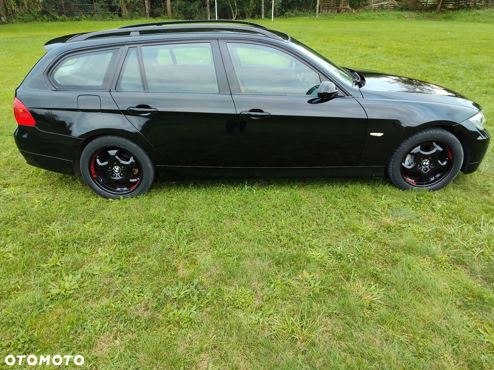 BMW Seria 3 320d - 17