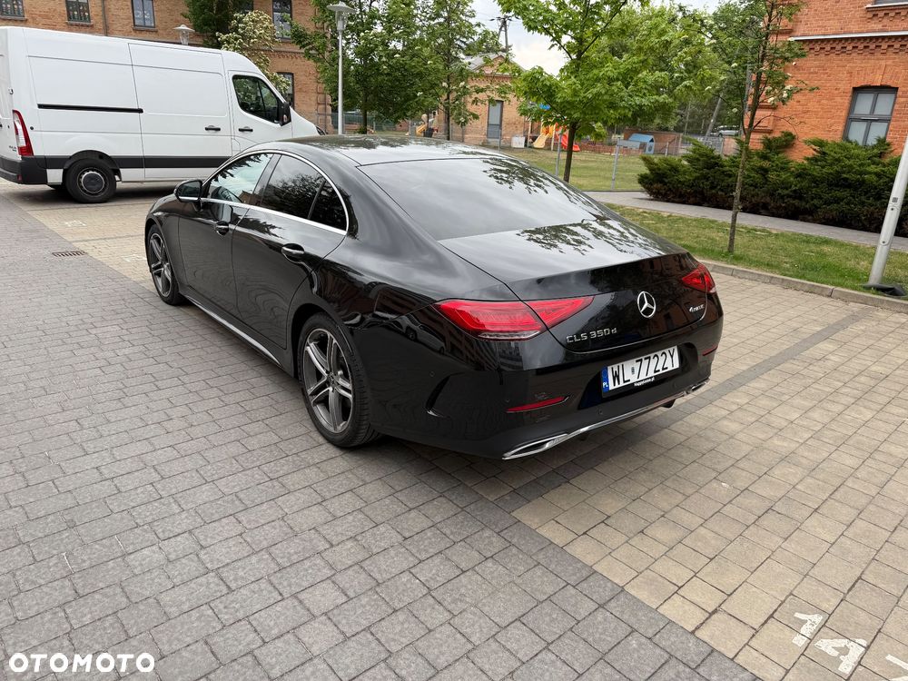 Mercedes-Benz CLS - 11