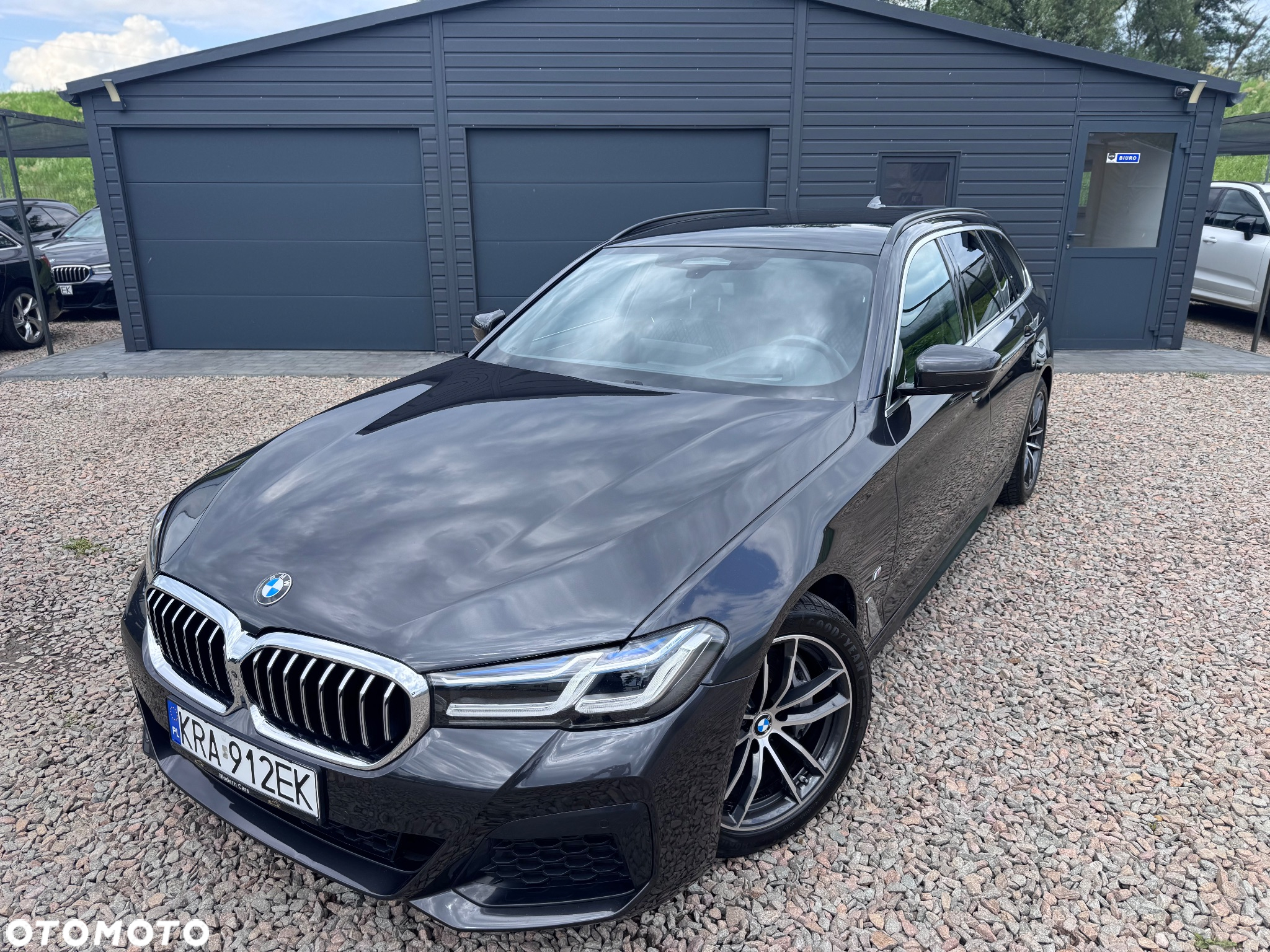 BMW Seria 5 540d xDrive Touring M Sport Edition - 22