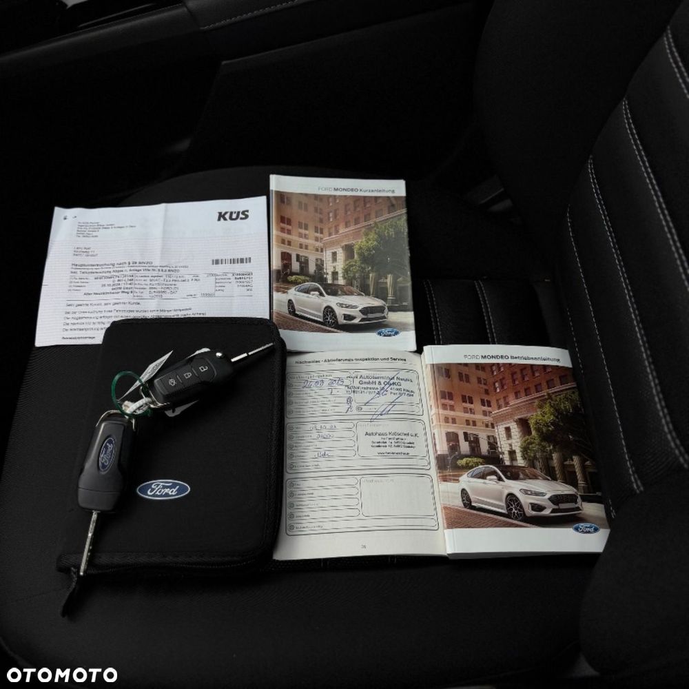 Ford Mondeo - 38