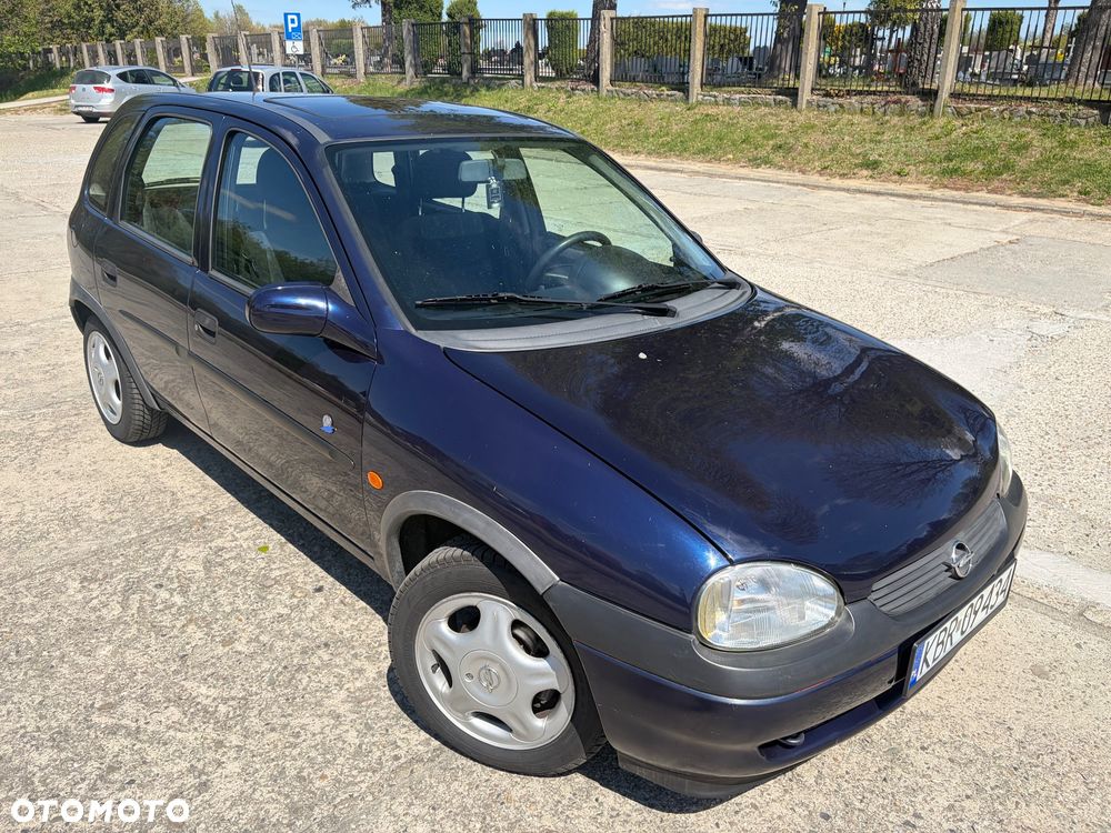 Opel Corsa 1.2 City 16v - 6