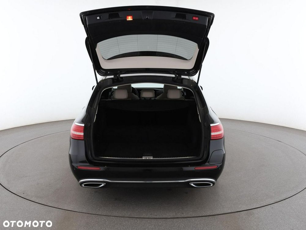 Mercedes-Benz Klasa E 300 de Avantgarde - 20