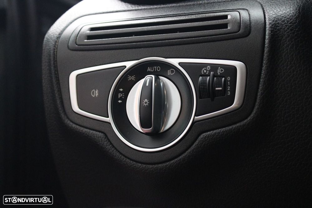 Mercedes-Benz C 200 - 35