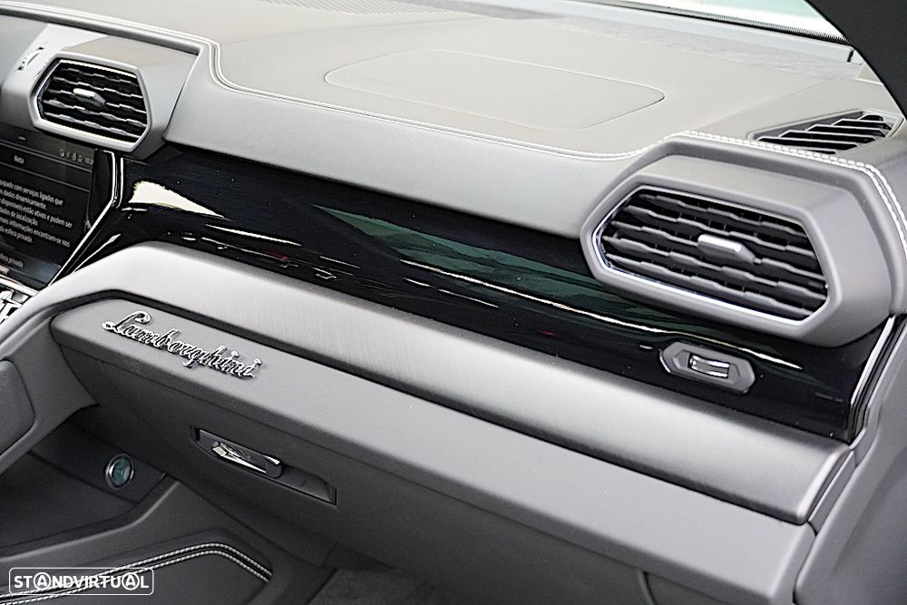 Lamborghini Urus 4.0 V8 - 35