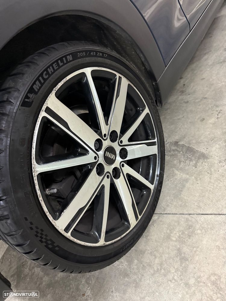 MINI Cabrio Cooper Sidewalk Special Edition Auto - 7