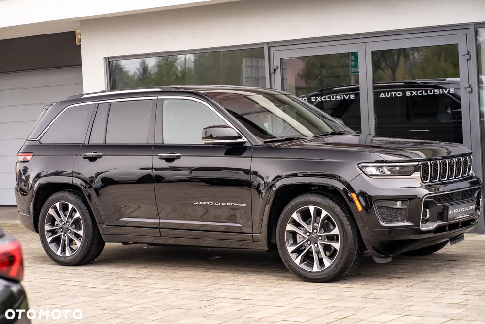 Jeep Grand Cherokee - 11