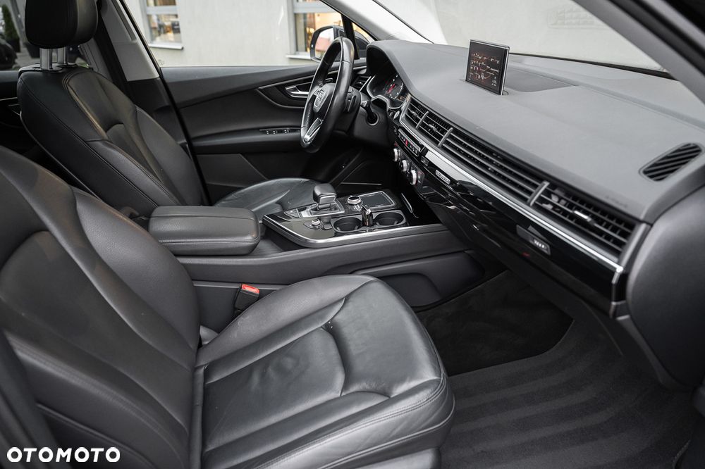 Audi Q7 - 37