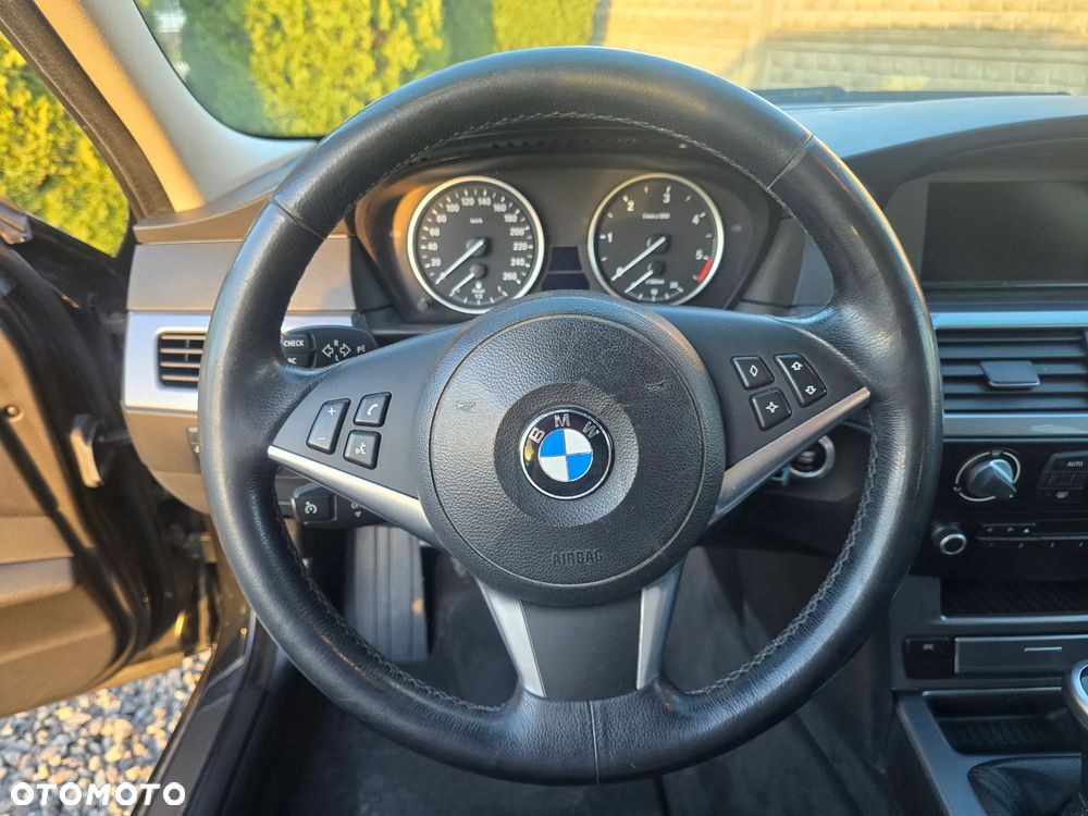 BMW Seria 5 520d Edition Fleet - 13