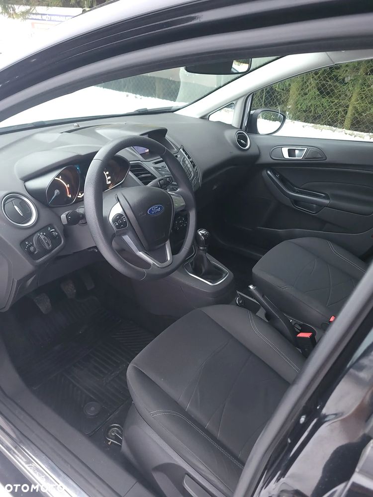 Ford Fiesta 1.5 TDCi Titanium - 9
