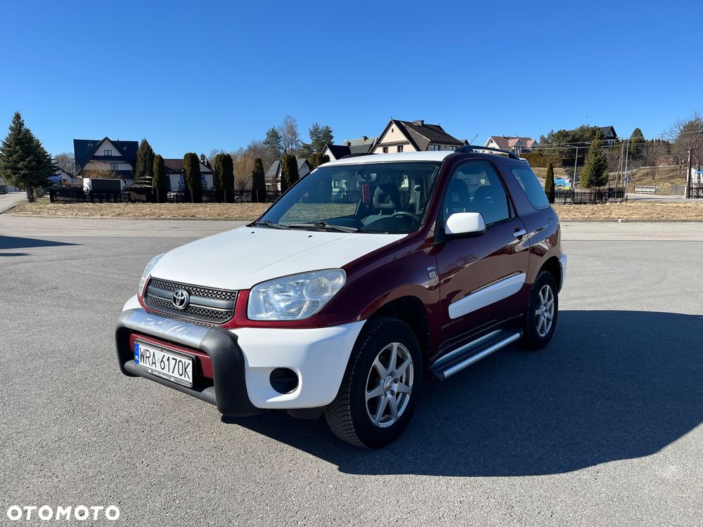 Toyota RAV4 - 1