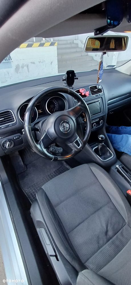 Volkswagen Golf 1.6 TDI Highline - 3