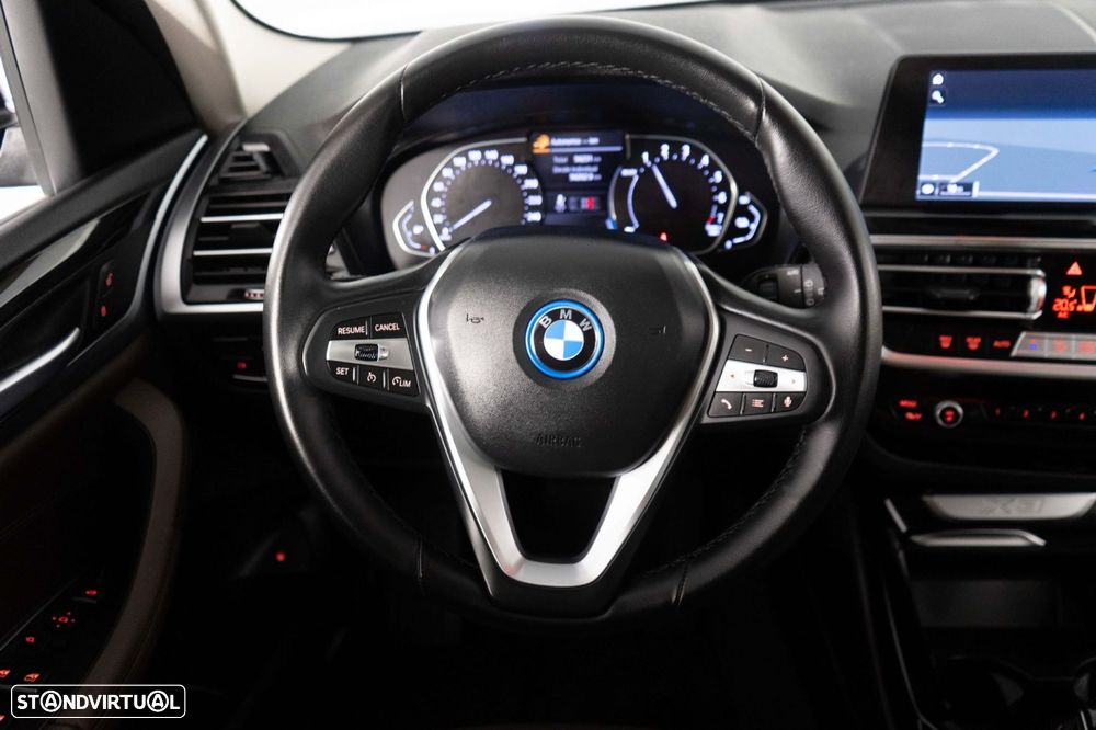 BMW X3 30 e xDrive Line Luxury - 24