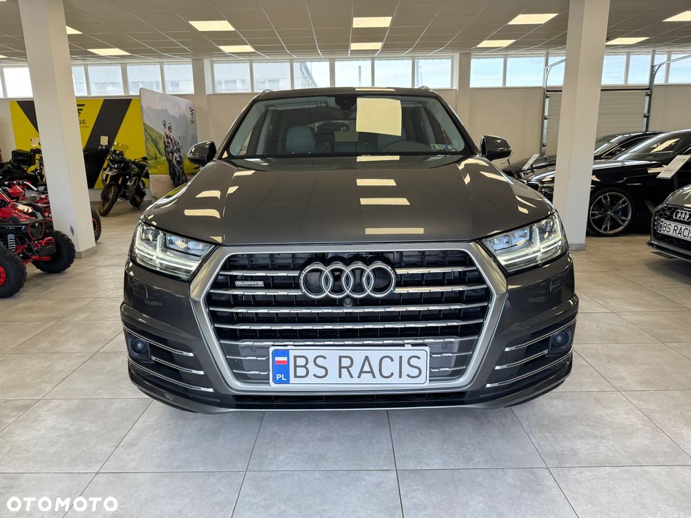 Audi Q7 - 29