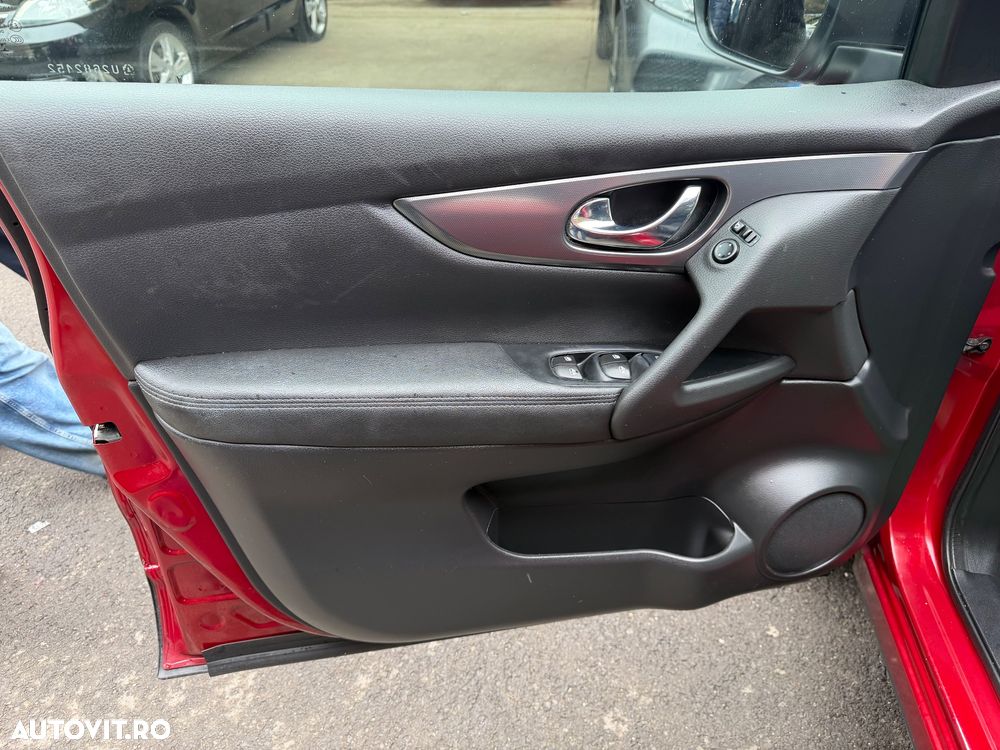 Nissan Qashqai 1.5 DCI TEKNA - 21