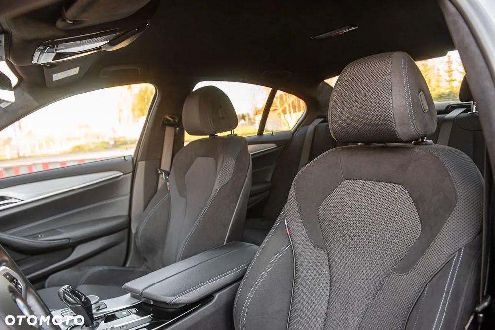 BMW Seria 5 530e iPerformance xDrive M Sport sport - 10