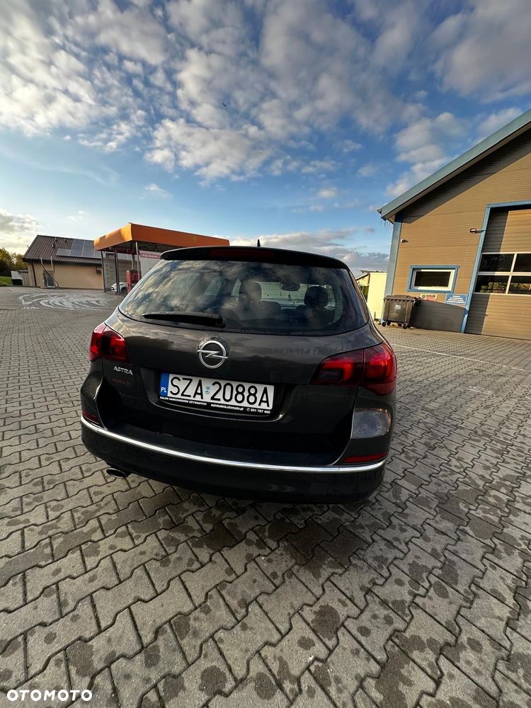Opel Astra 1.4 Turbo Sports Tourer - 24