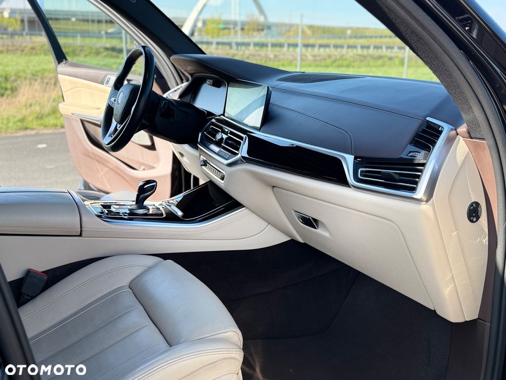 BMW X5 xDrive30d - 17