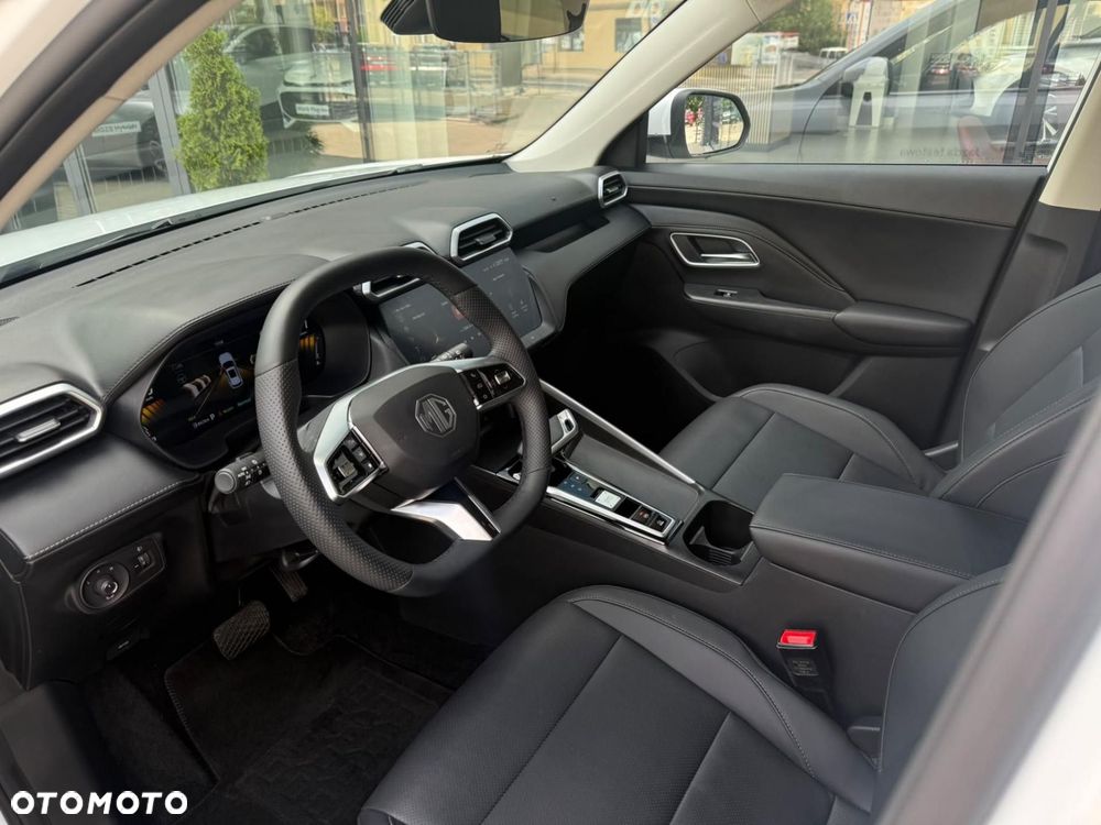 MG ZS Hybrid+ - 7