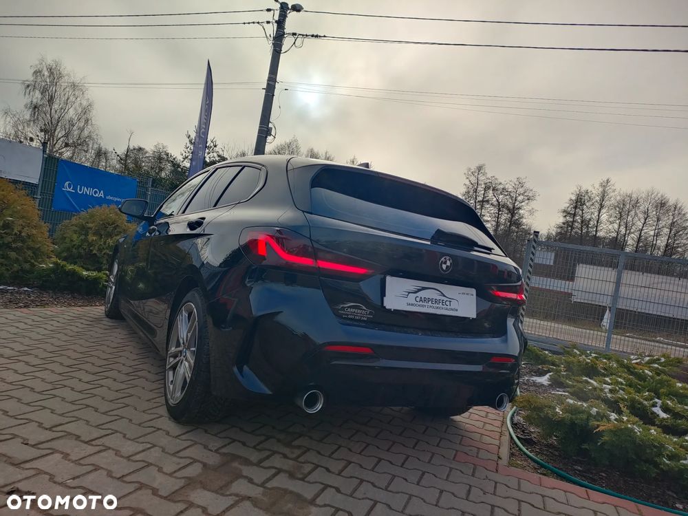 BMW Seria 1 118d Edition M Sport Shadow - 13