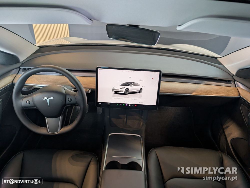 Tesla Model 3 - 6